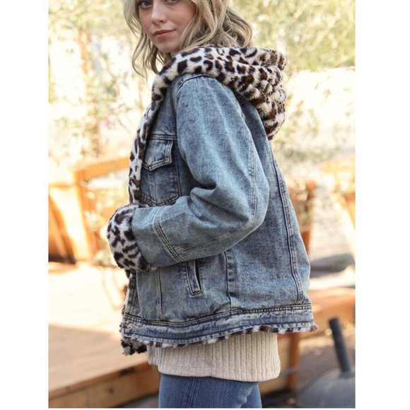 SOLD OUT Reversible Leopard Faux Fur Hooded Denim Jacket - Picture 8 of 11